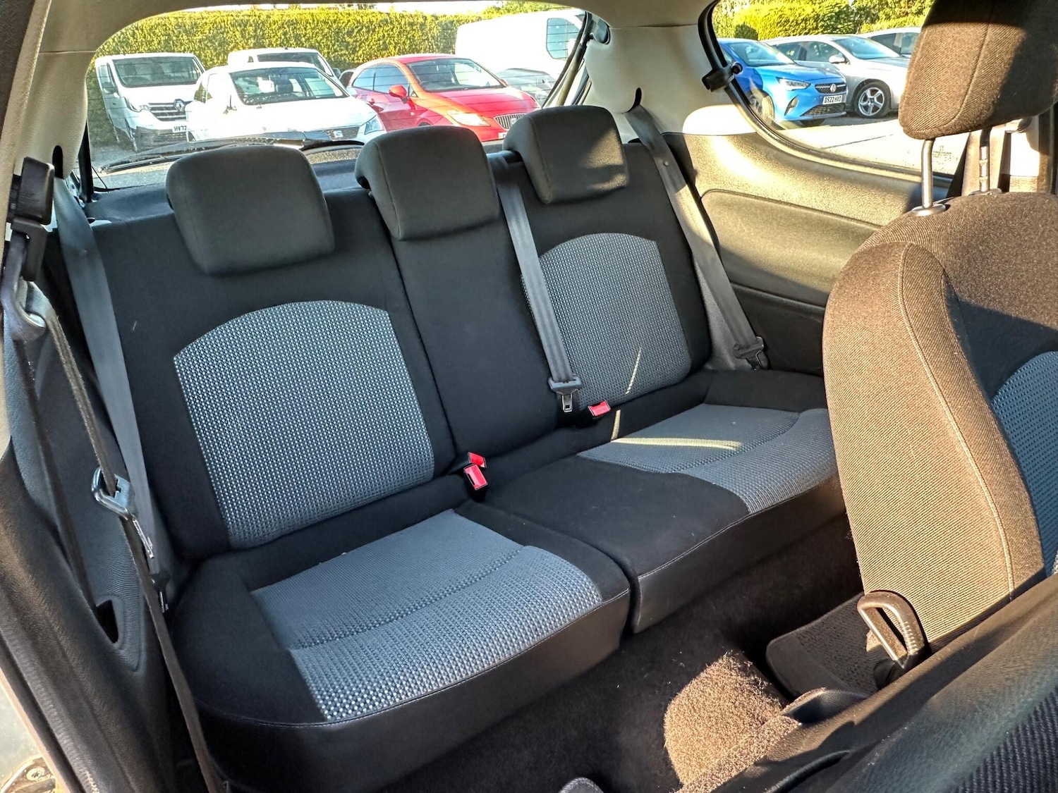 Used Peugeot 206 2002 for sale - 77970700: Photo 12