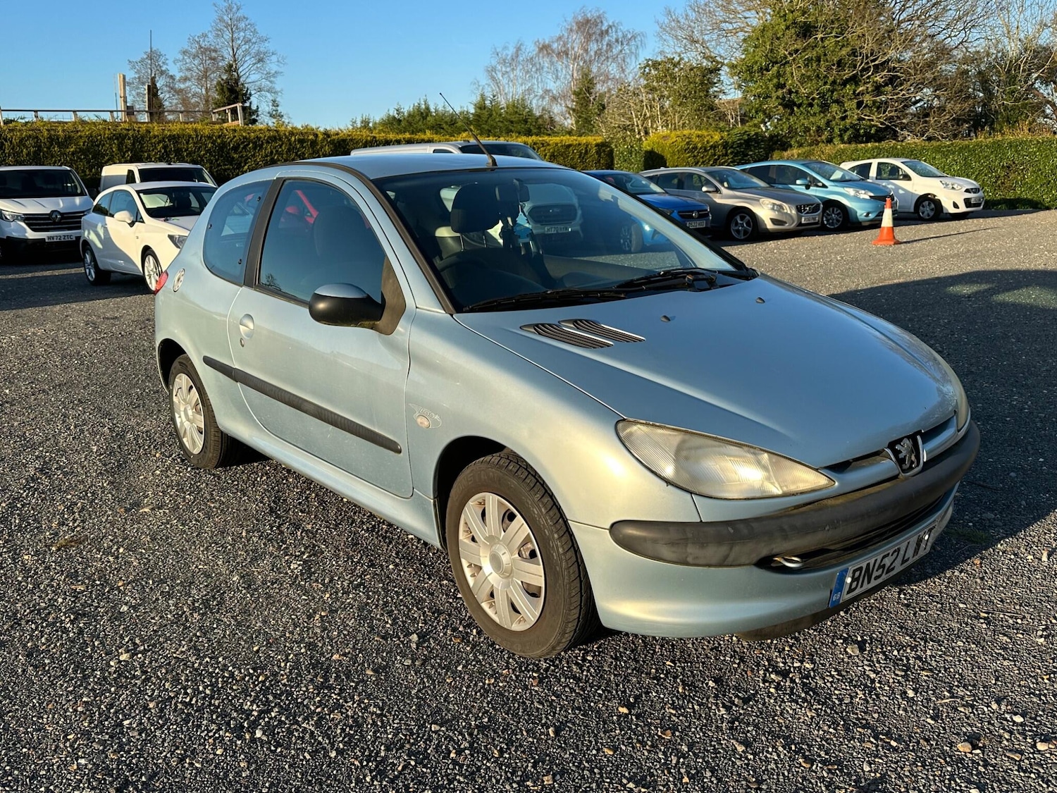 Used Peugeot 206 2002 for sale - 77970700: Photo 7