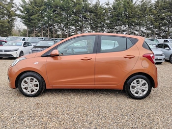 Used Hyundai i10 2014 for sale - 77993881: Photo