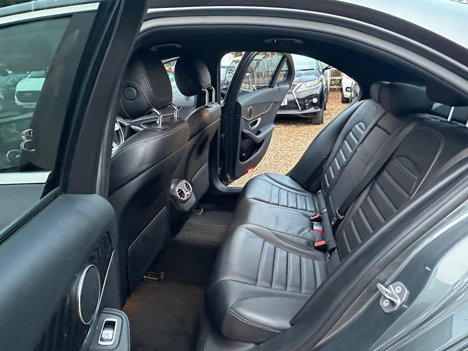 Used Mercedes-Benz C Class 2020 for sale - 76688959: Photo 16