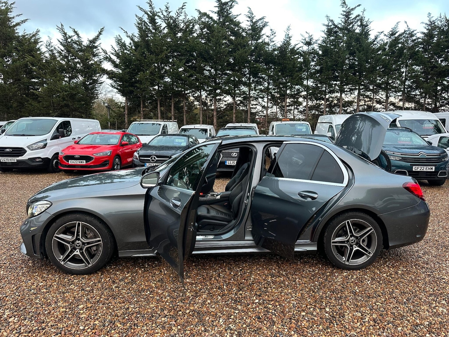 Used Mercedes-Benz C Class 2020 for sale - 76688959: Photo 21