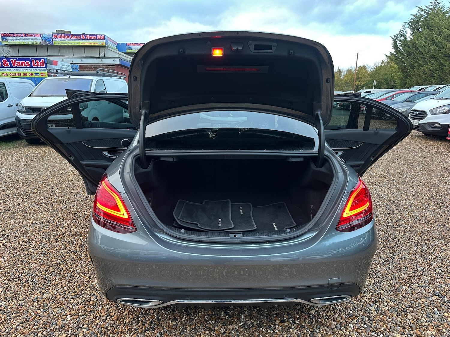 Used Mercedes-Benz C Class 2020 for sale - 76688959: Photo 23