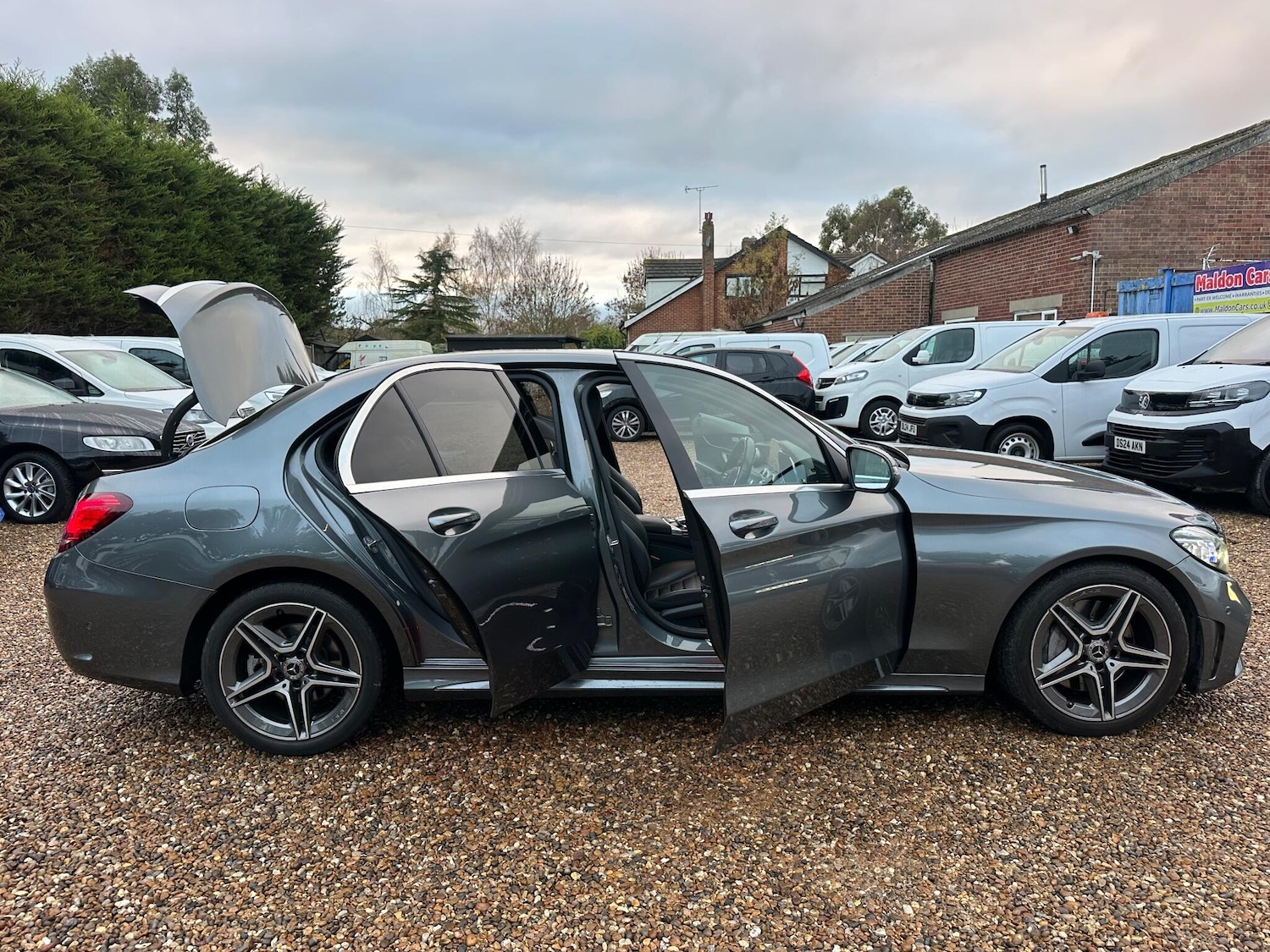 Used Mercedes-Benz C Class 2020 for sale - 76688959: Photo 25