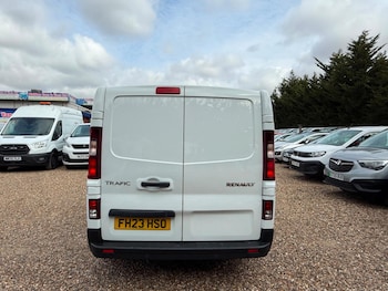 Used Renault Trafic 2023 for sale - 79496311: Photo