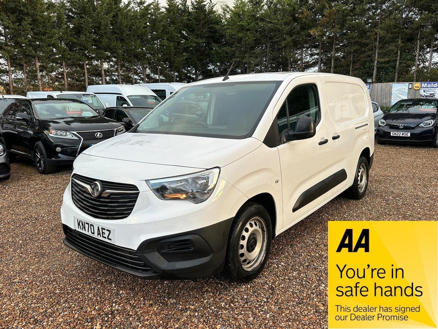 Used Vauxhall Combo 2020 for sale - 76666872: Photo 1