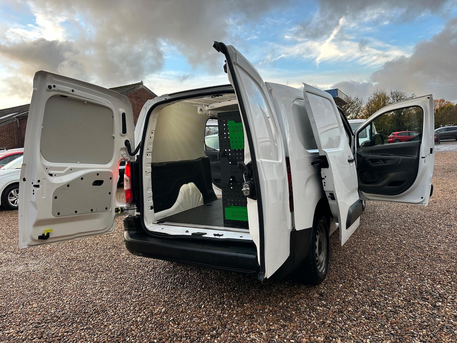 Used Vauxhall Combo 2020 for sale - 76666872: Photo 22