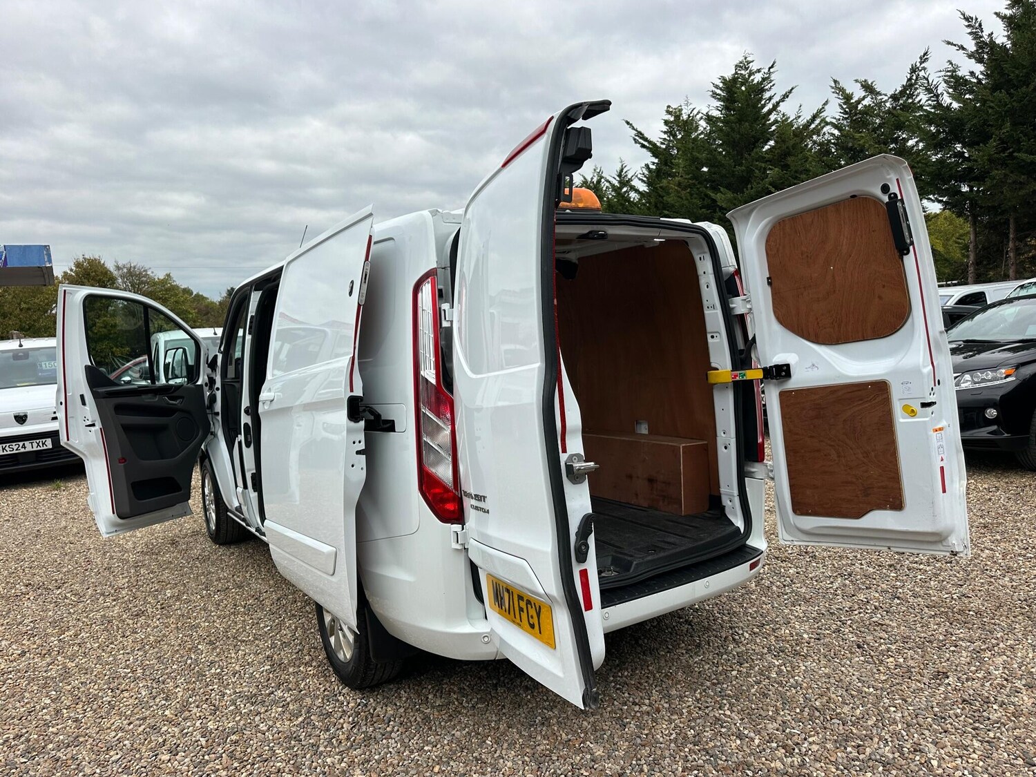 Used Ford Transit Custom for sale - 76995347: Photo 21