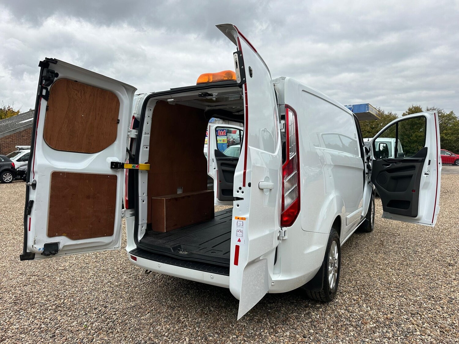 Used Ford Transit Custom for sale - 76995347: Photo 23