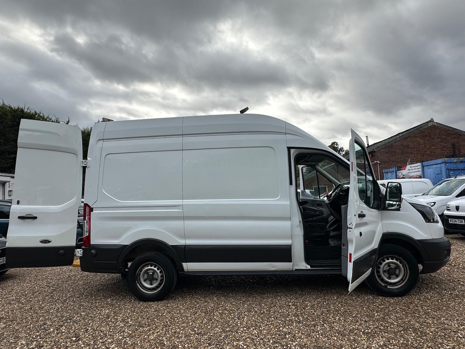 Used Ford Transit 2018 for sale - 76152954: Photo 23