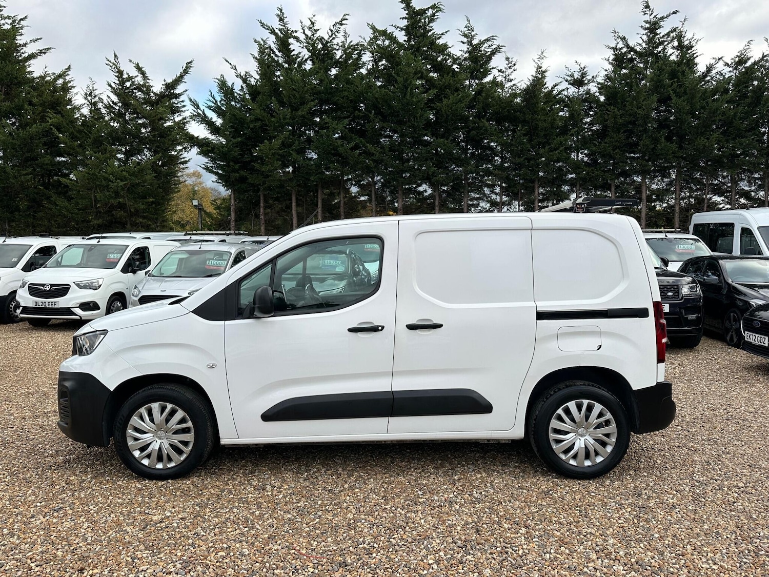 Used Peugeot Partner 2020 for sale - 76370144: Photo 2