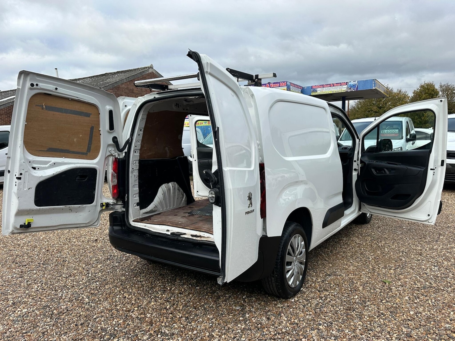 Used Peugeot Partner 2020 for sale - 76370144: Photo 22