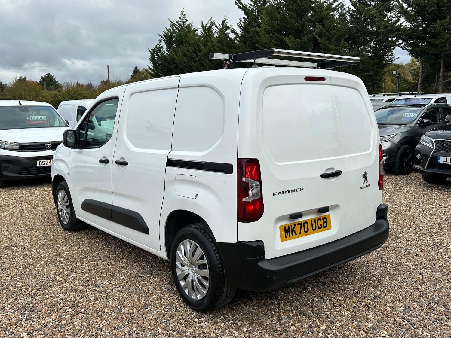 Used Peugeot Partner 2020 for sale - 76370144: Photo 3