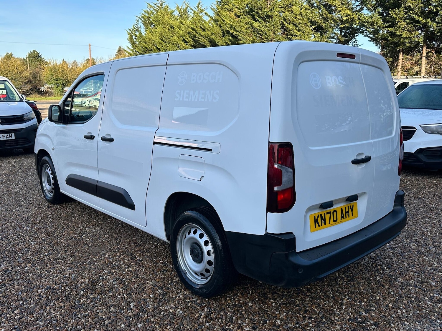 Used Vauxhall Combo 2020 for sale - 76912891: Photo 3