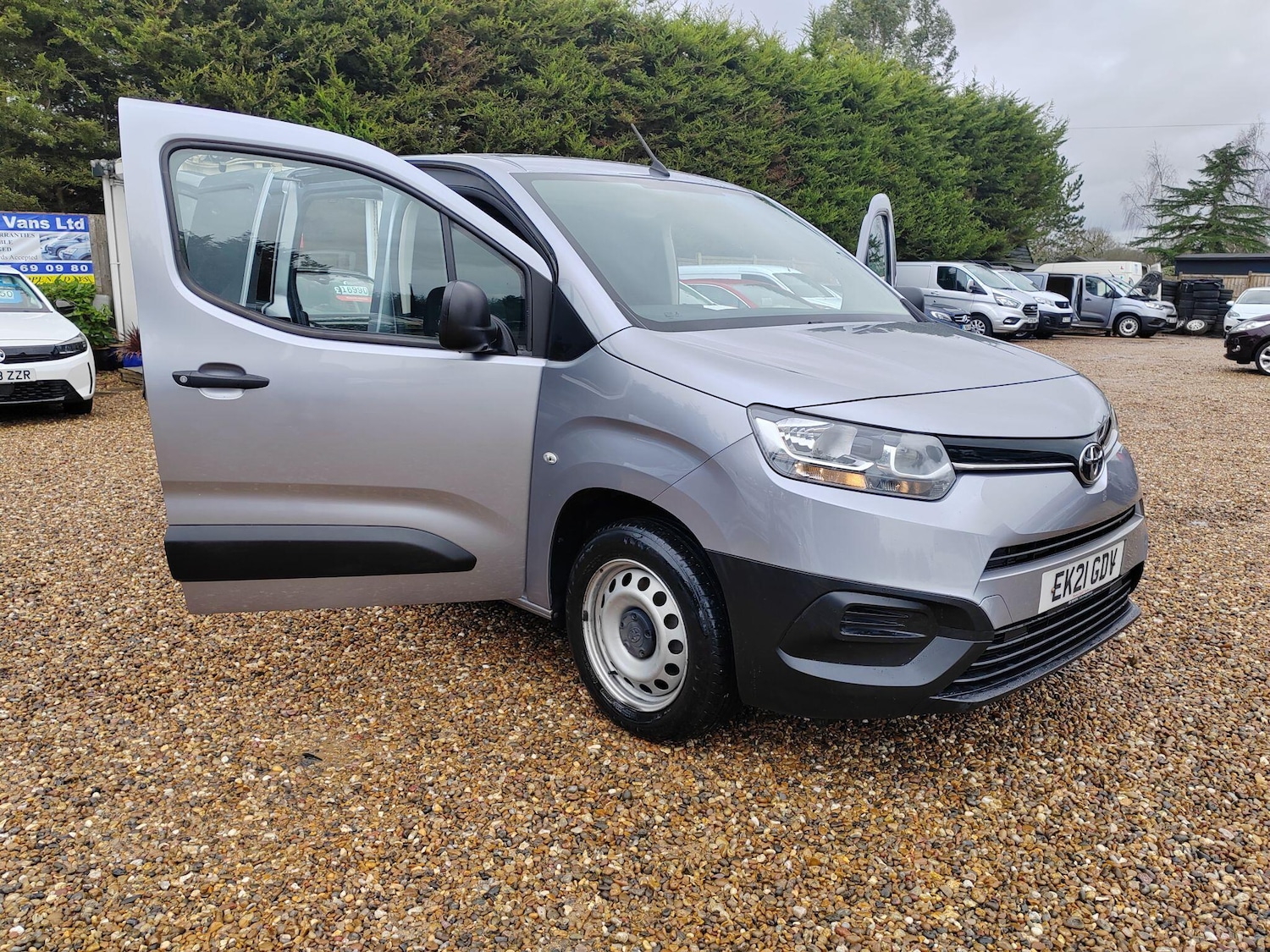 Used Toyota ProAce 2021 for sale - 77632935: Photo 26