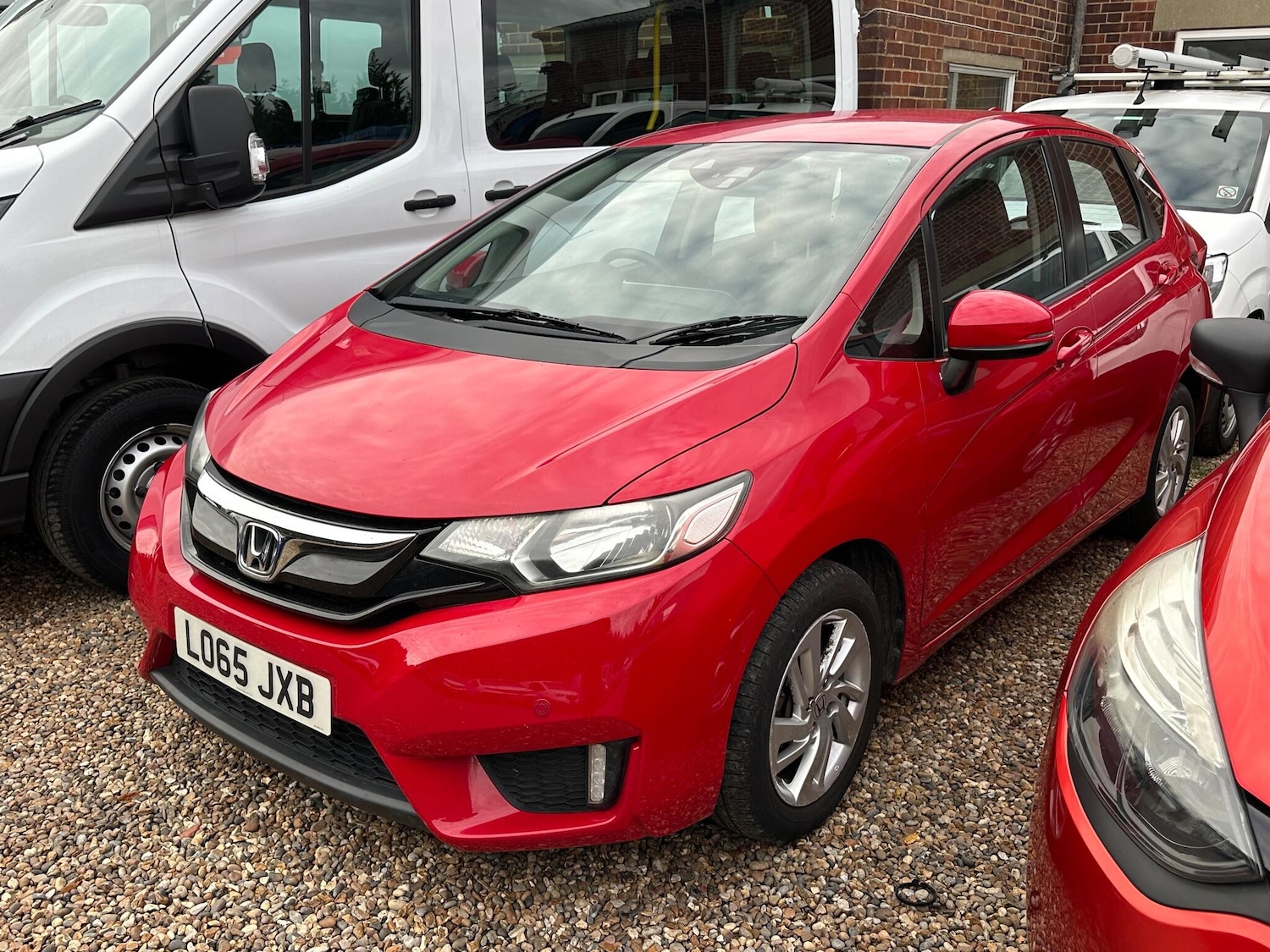 Used Honda Jazz 2015 for sale - 76389302: Photo 1