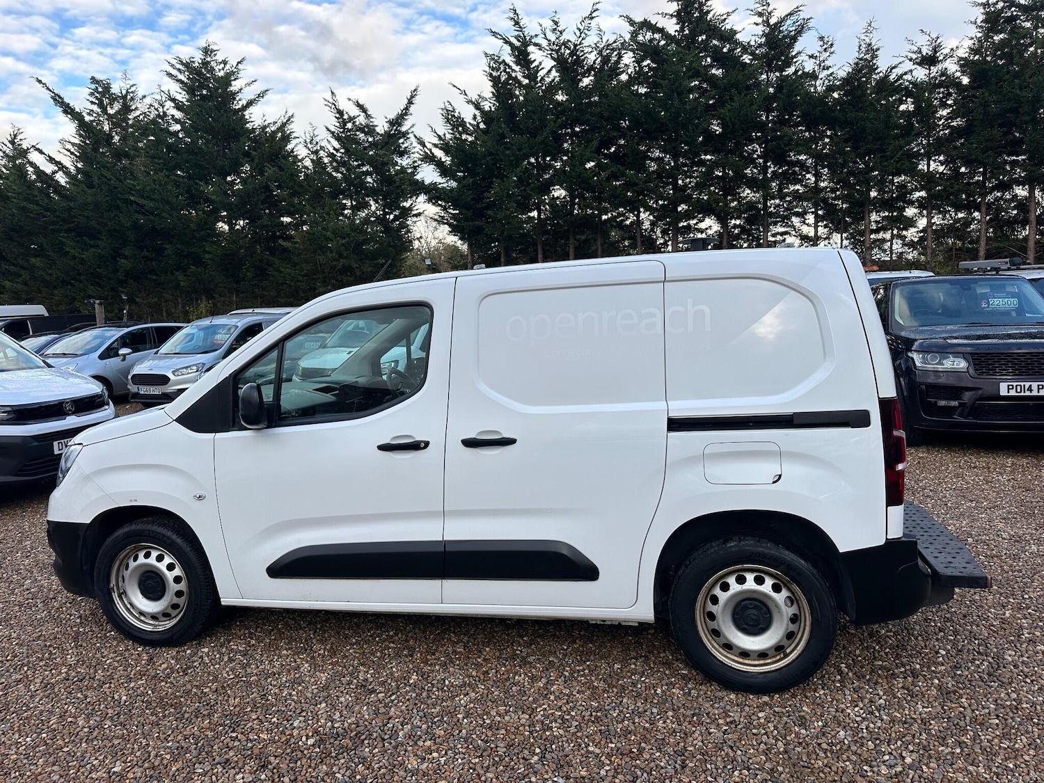 Used Vauxhall Combo 2019 for sale - 76425444: Photo 2