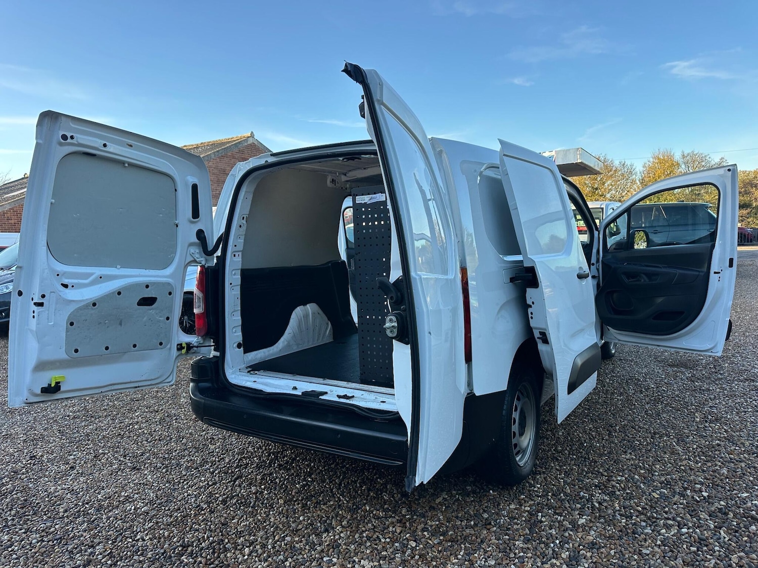 Used Vauxhall Combo 2020 for sale - 76549506: Photo 22