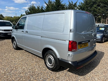 Used Volkswagen Transporter 2021 for sale - 75965196: Photo
