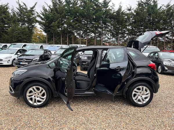 Used Renault Captur 2016 for sale - 76260125: Photo 21