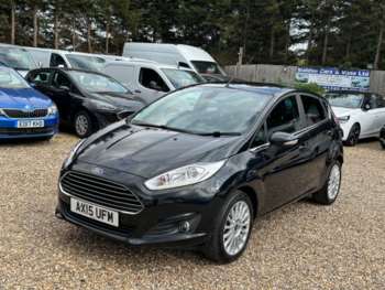 2015 (15) - 1.0T EcoBoost Titanium Euro 6 (s/s) 5dr