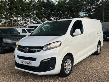Vauxhall Vivaro feature image