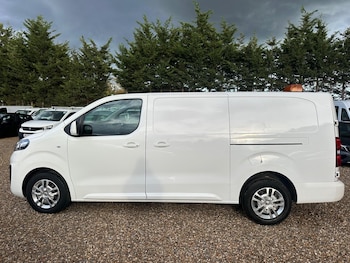 Used Vauxhall Vivaro 2020 for sale - 76995346: Photo