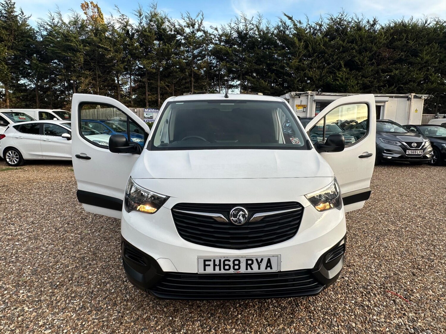 Used Vauxhall Combo 2019 for sale - 76151630: Photo 29