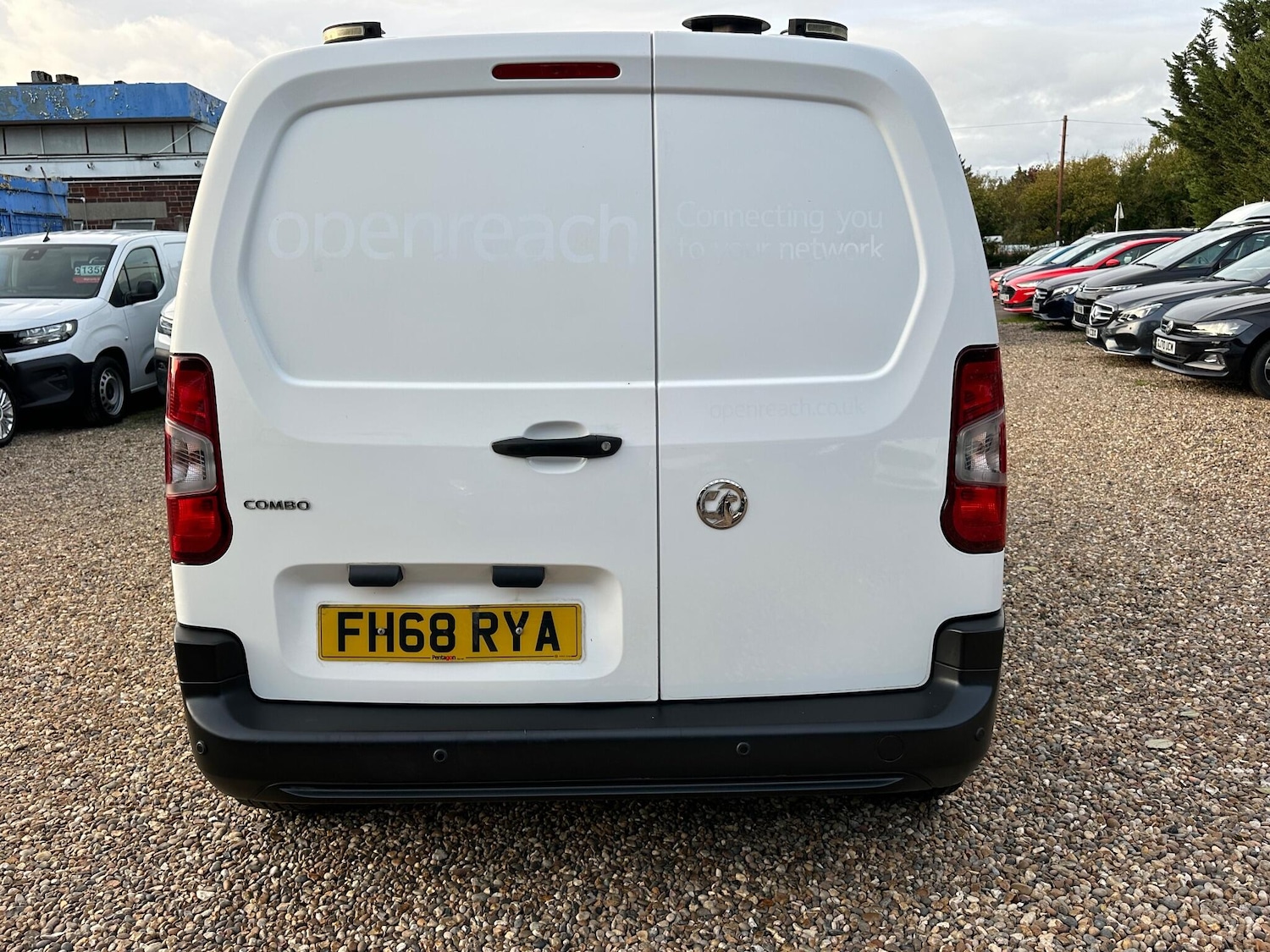 Used Vauxhall Combo 2019 for sale - 76151630: Photo 4