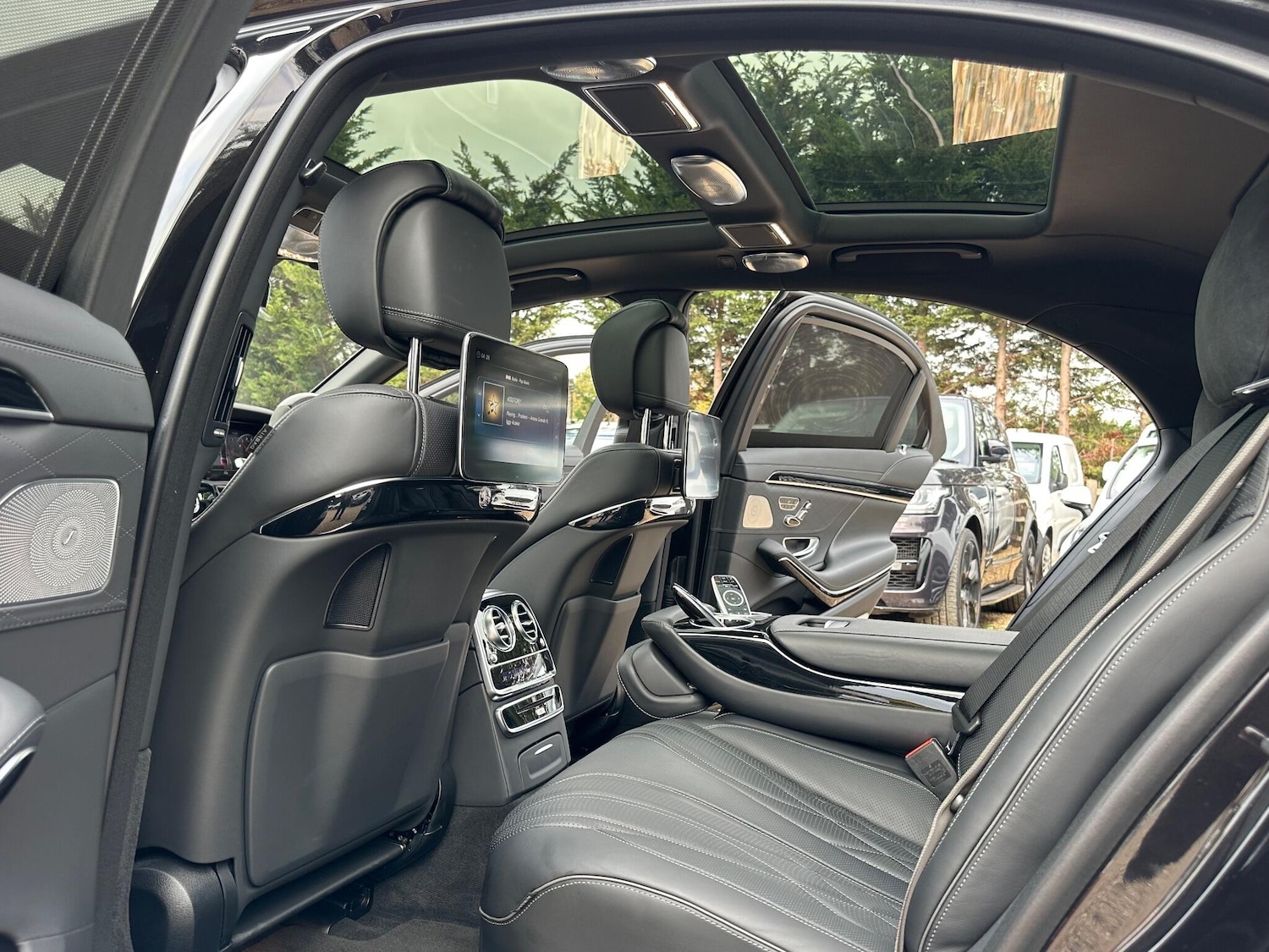 Used Mercedes-Benz S Class for sale - 76992642: Photo 30