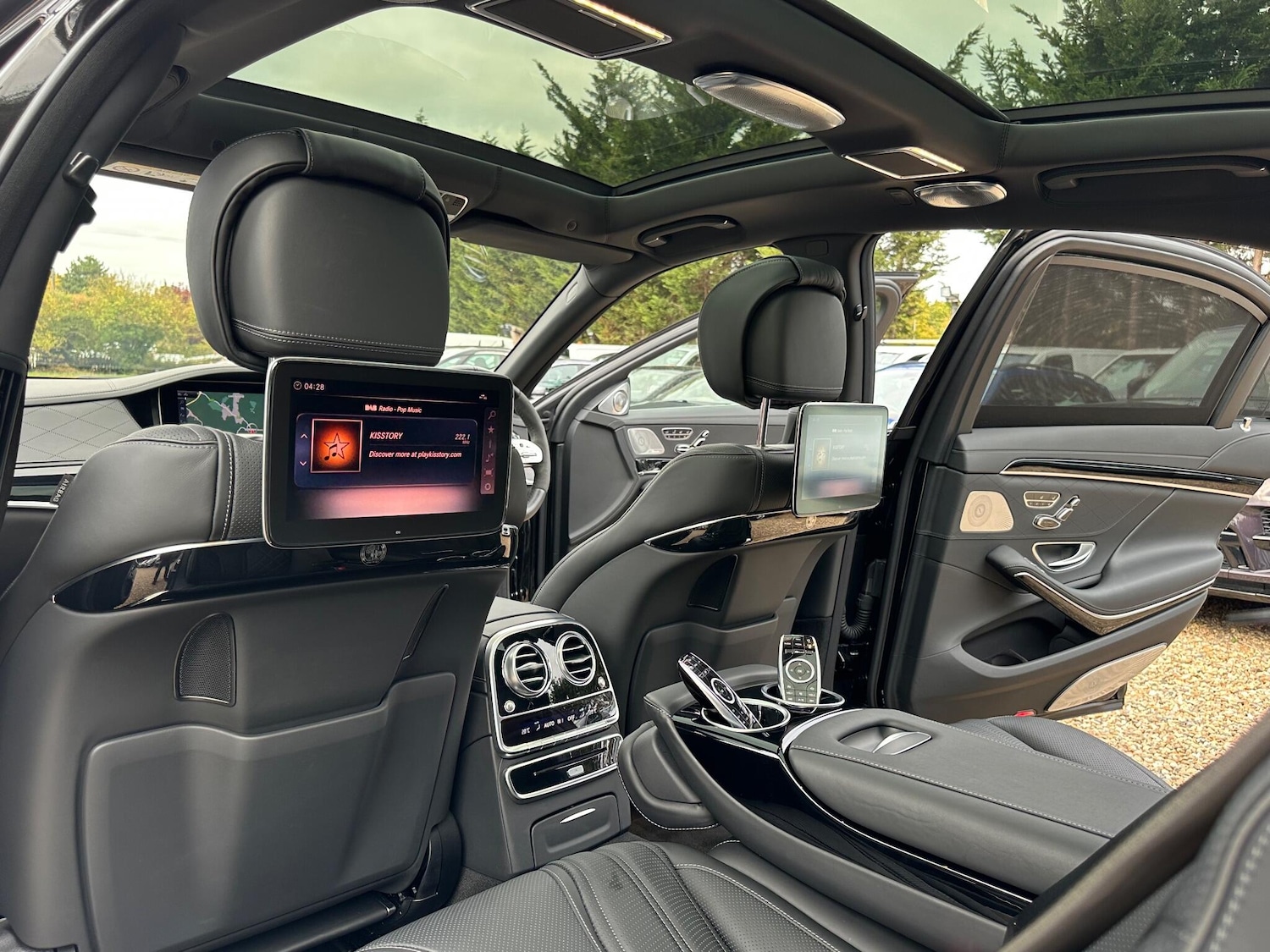 Used Mercedes-Benz S Class for sale - 76992642: Photo 31