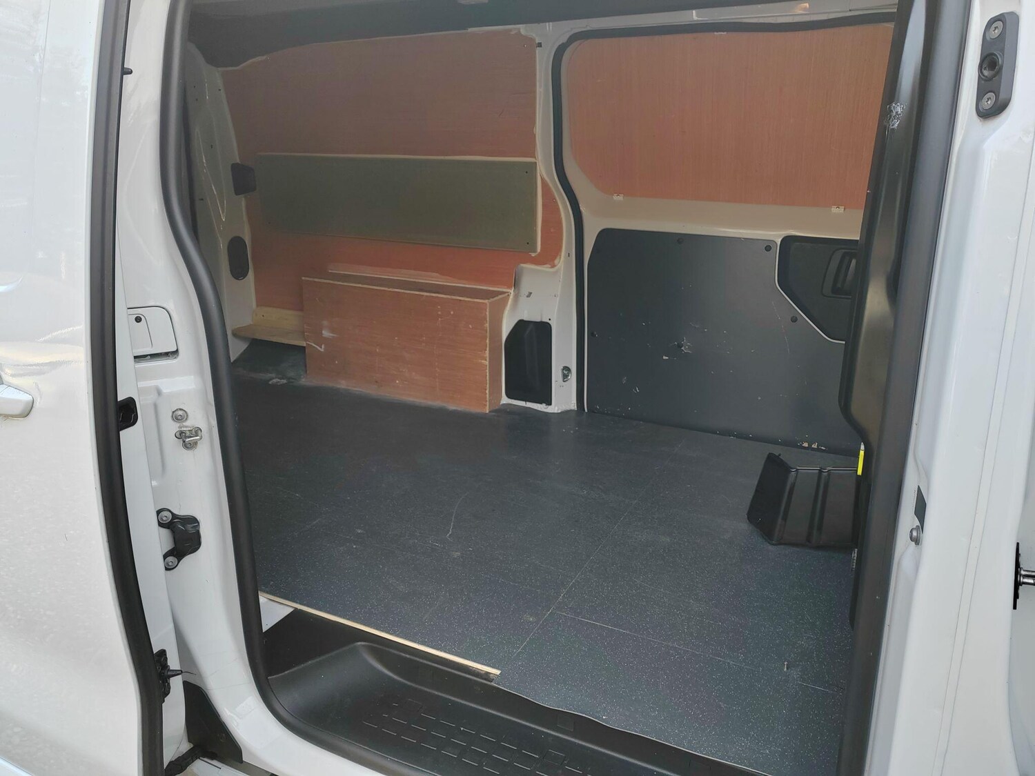 Used Vauxhall Vivaro 2023 for sale - 77658668: Photo 14