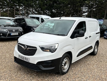 2019 (68) - 1.6 Turbo D 2300 Edition L1 H1 Euro 6 (s/s) 4dr
