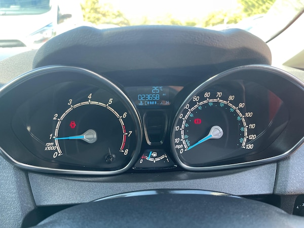 Used Ford Fiesta 2014 for sale - 76188775: Photo 12