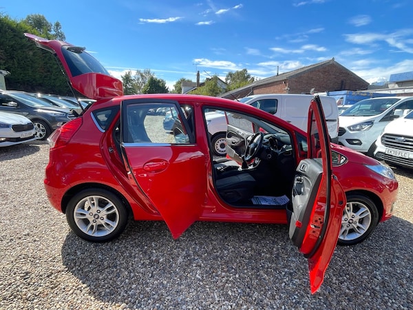 Used Ford Fiesta 2014 for sale - 76188775: Photo 30