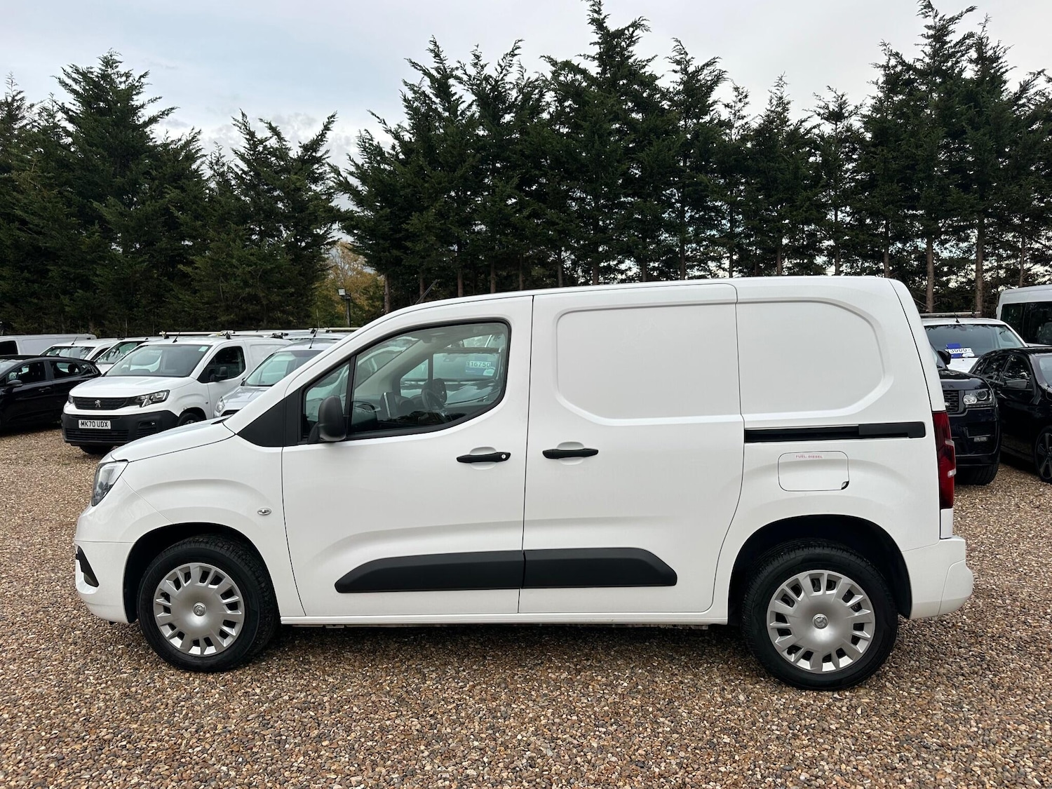 Used Vauxhall Combo 2020 for sale - 76371041: Photo 2