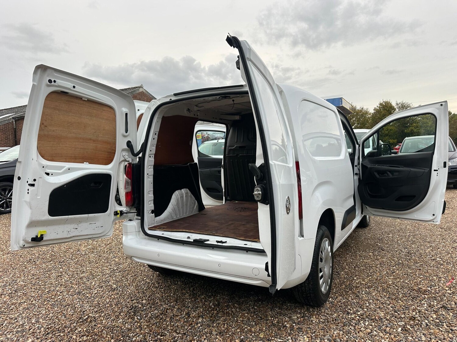 Used Vauxhall Combo 2020 for sale - 76371041: Photo 21