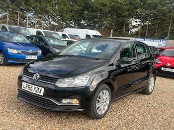 Used Volkswagen Polo 2015 for sale - 75883838: Photo