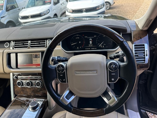 Used Land Rover Range Rover for sale - 74408527: Photo 11