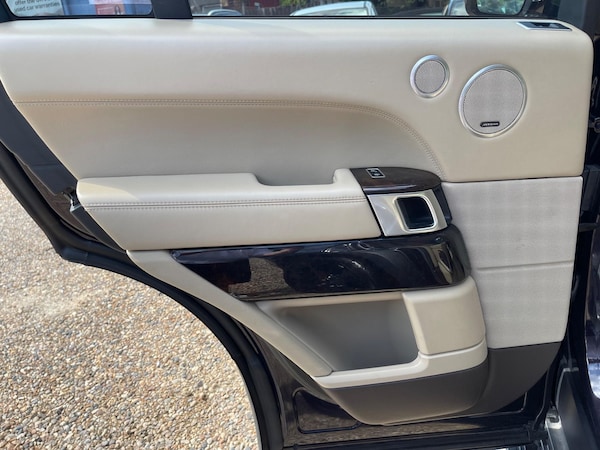 Used Land Rover Range Rover for sale - 74408527: Photo 37