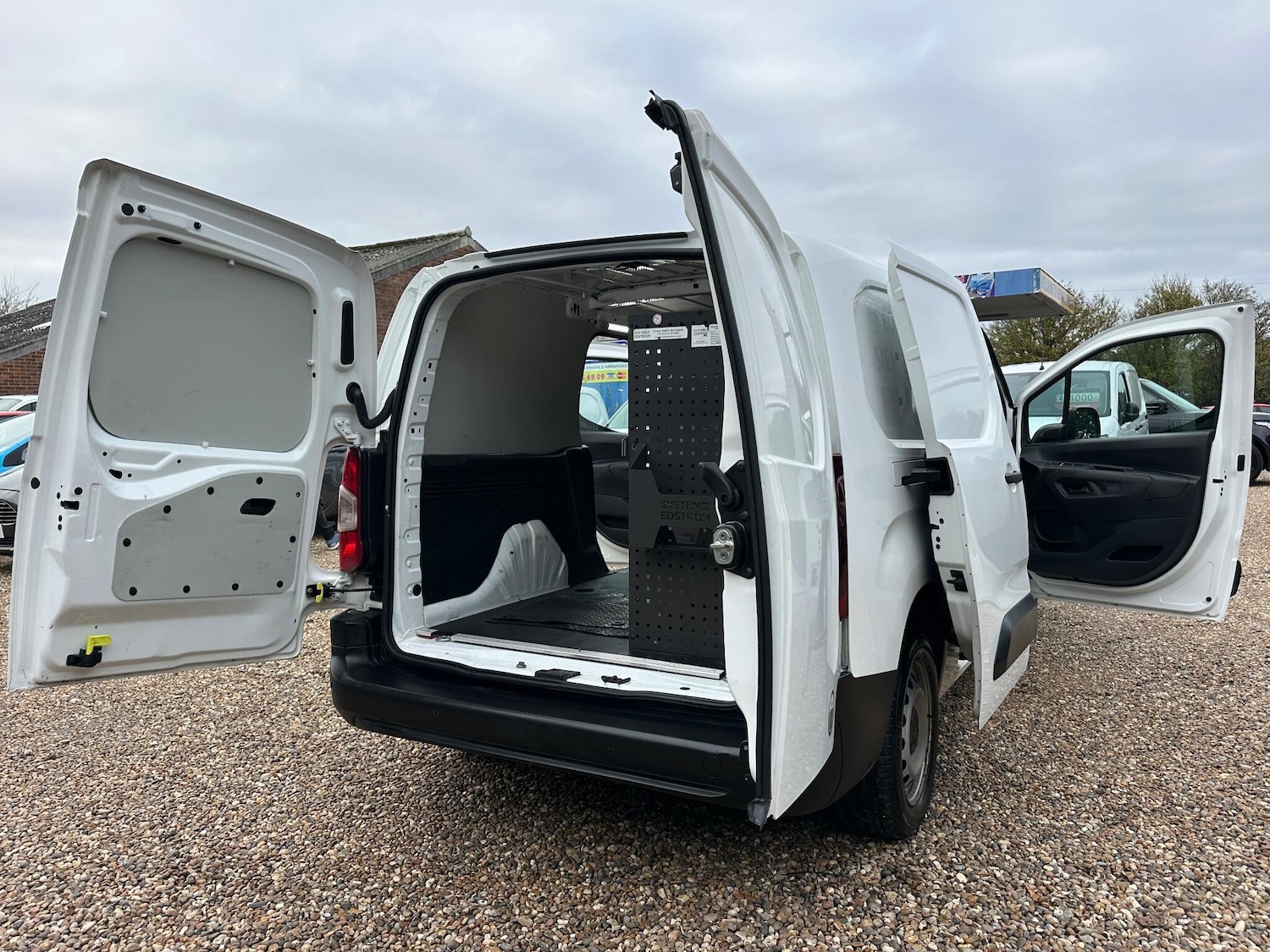 Used Vauxhall Combo 2020 for sale - 76573112: Photo 23