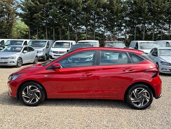 Used Hyundai i20 2022 for sale - 78527900: Photo