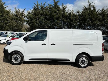 Used Vauxhall Vivaro 2024 for sale - 78062649: Photo