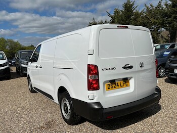 Used Vauxhall Vivaro 2024 for sale - 78062649: Photo