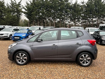 Used Hyundai Ix20 2018 for sale - 77358902: Photo