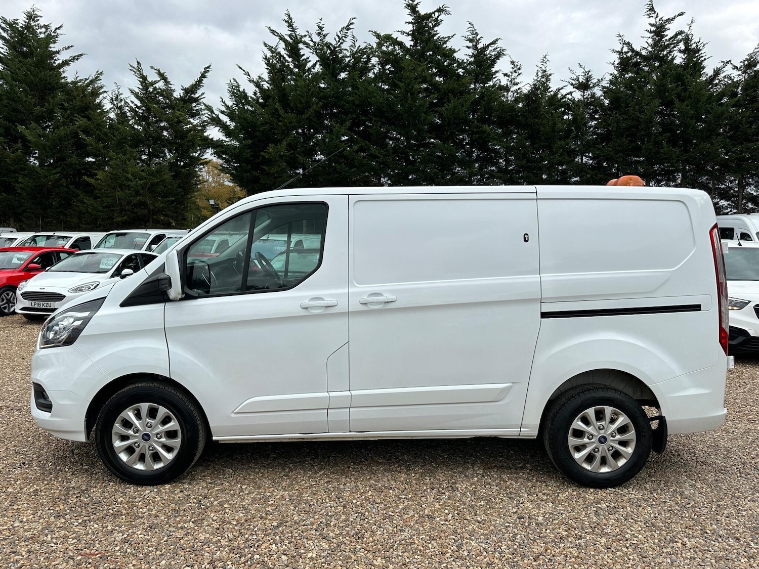 Used Ford Transit Custom 2021 for sale - 76306328: Photo 2