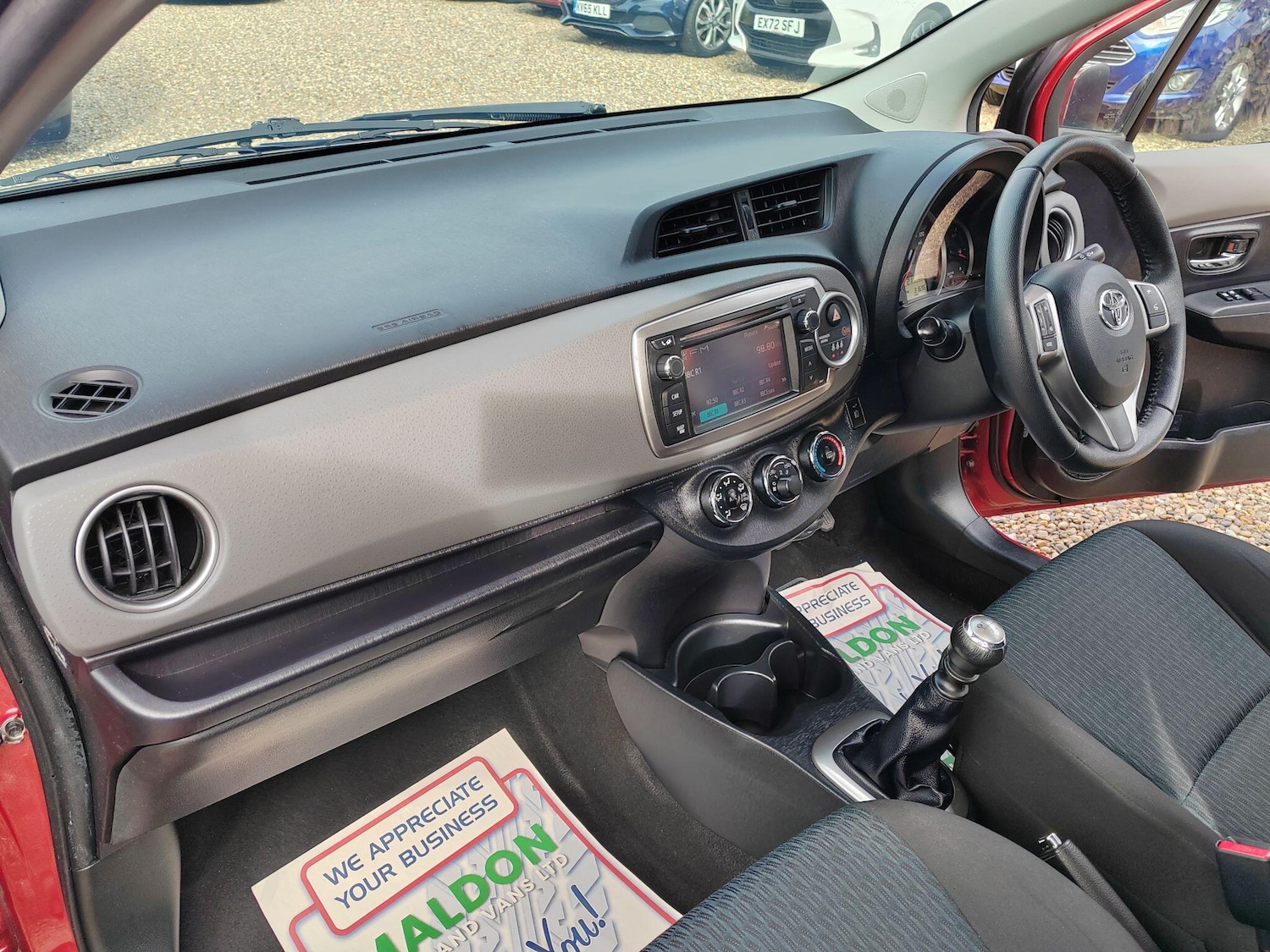 Used Toyota Yaris 2012 for sale - 77637605: Photo 19