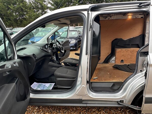 Used Ford Transit Courier 2019 for sale - 76151460: Photo 15
