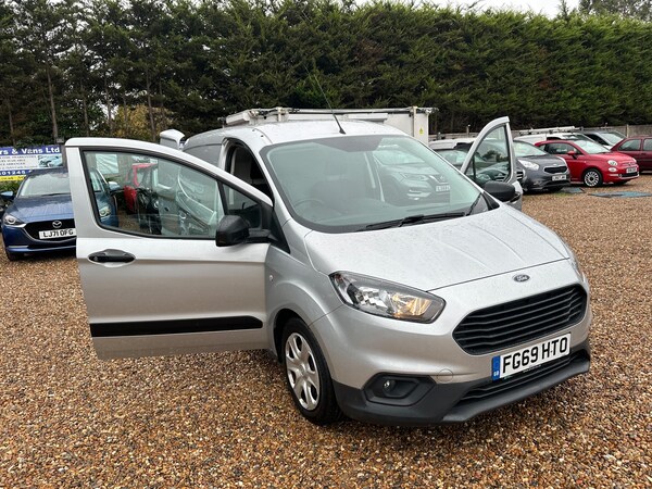 Used Ford Transit Courier 2019 for sale - 76151460: Photo 24