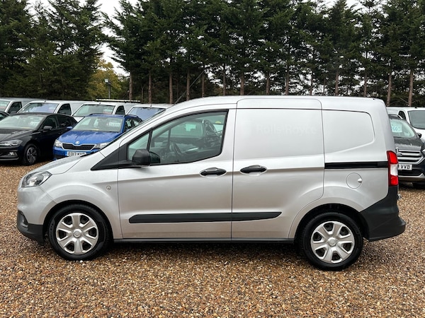 Used Ford Transit Courier 2019 for sale - 76151460: Photo 2