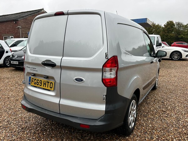 Used Ford Transit Courier 2019 for sale - 76151460: Photo 5